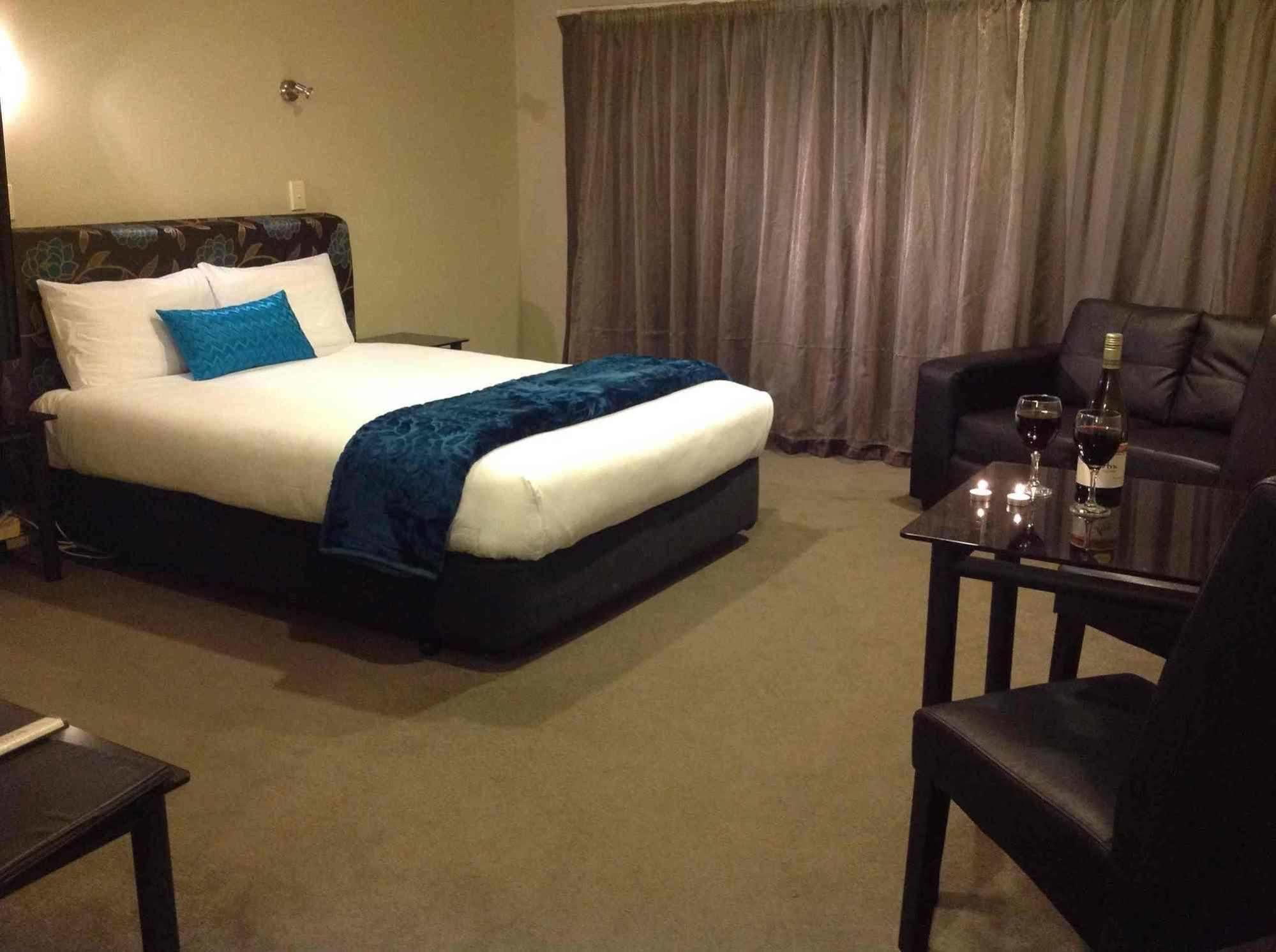 Pacific Coast Motor Lodge Уакатане Экстерьер фото